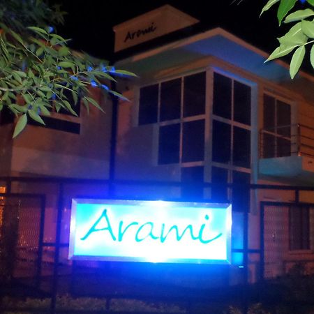 Colón Complejo Arami Apart מראה חיצוני תמונה